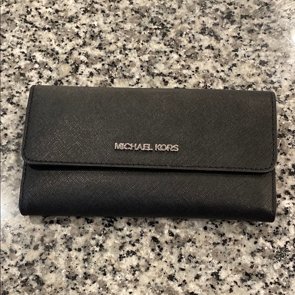 Michael Kors wallet in black